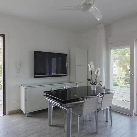 Federica 12t Μιλάνο Μαριτίμα